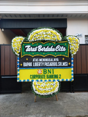 Papan Bunga Duka di Buntu Pane